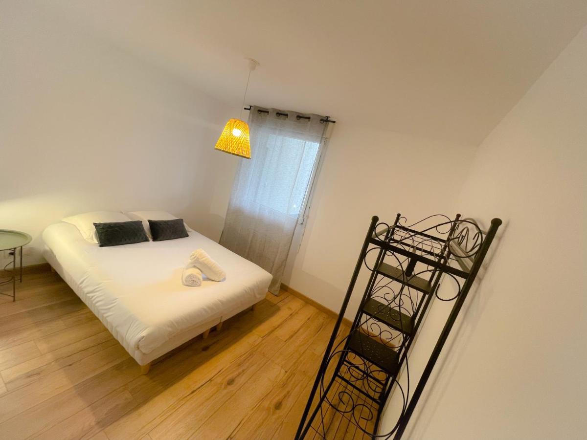 Appartement 2 Chambres Le Descartes Calais Extérieur photo